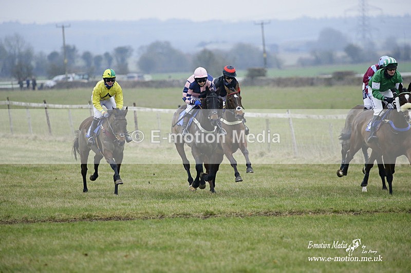 PtP 230122 215 - Cocklebarrow Races - Heythrop Hunt - 23/01/22