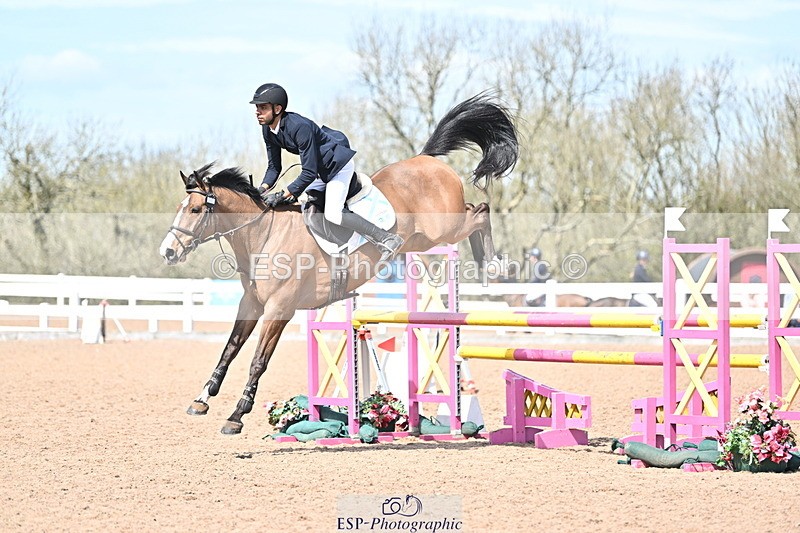 240418A-133748-03543 - Cls 13, 1 Star Bronze Tour 1.10m