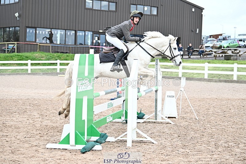 231118A-122917-01884 - Cls 6 BlueChip Pony Sapphire Qualifier