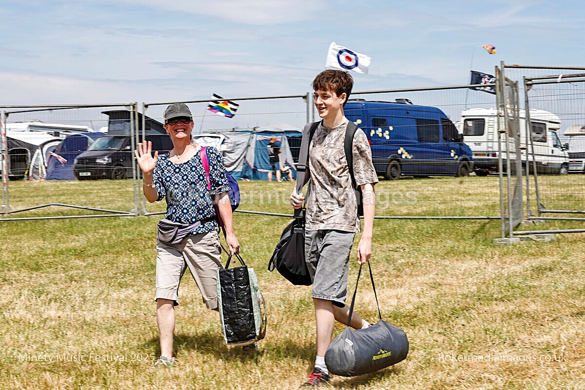 _MGL7036 - MINETY 2025