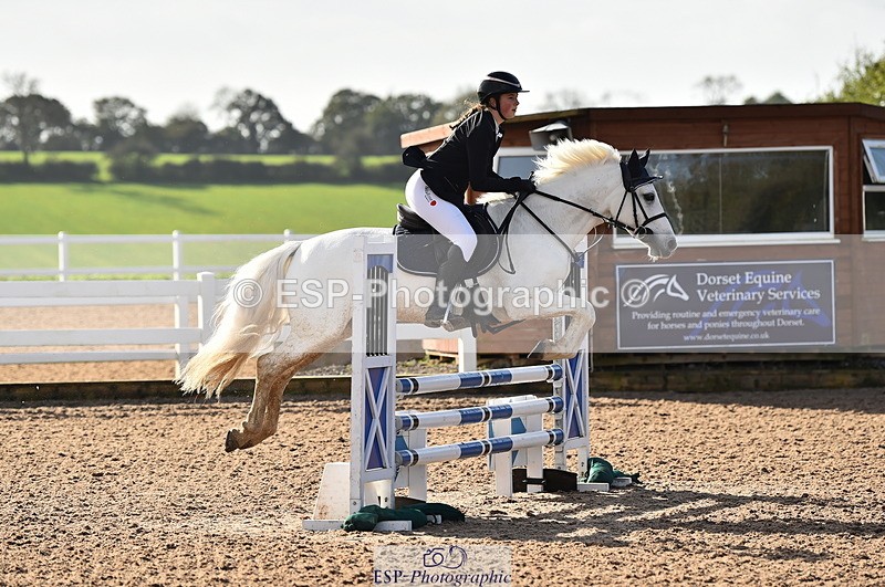 231029A-105130-02825 - Pony Discovery & 90cm Open