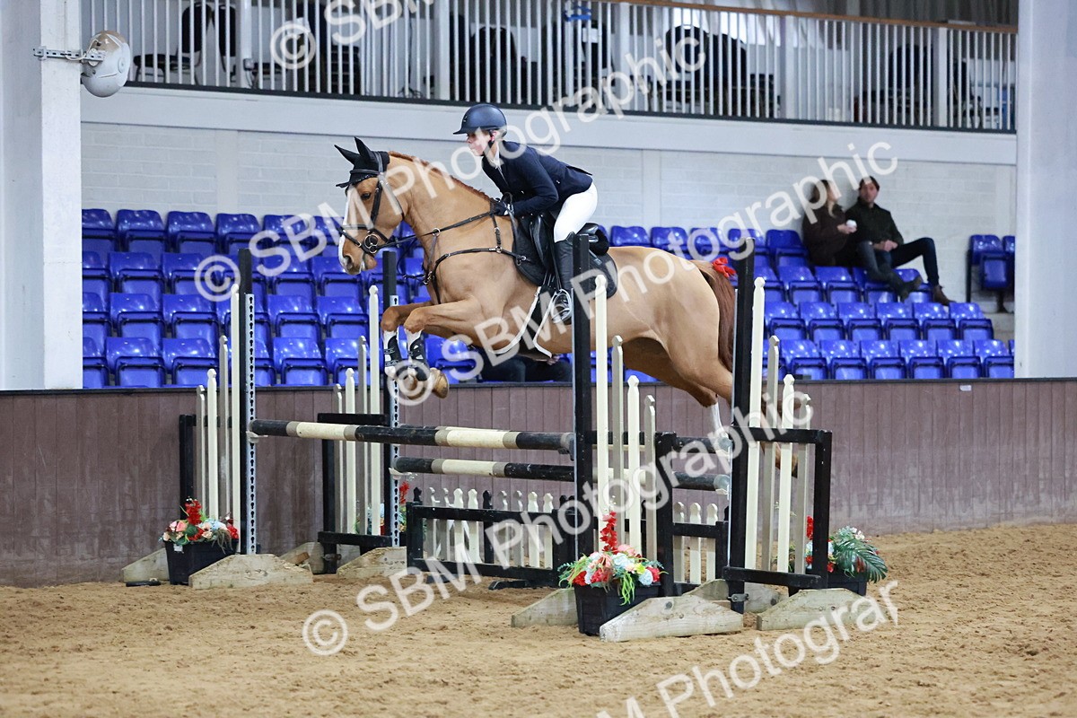 SBM_007541 - Class 24 - Nupafeed Supplements Senior Discovery/ 1m Open