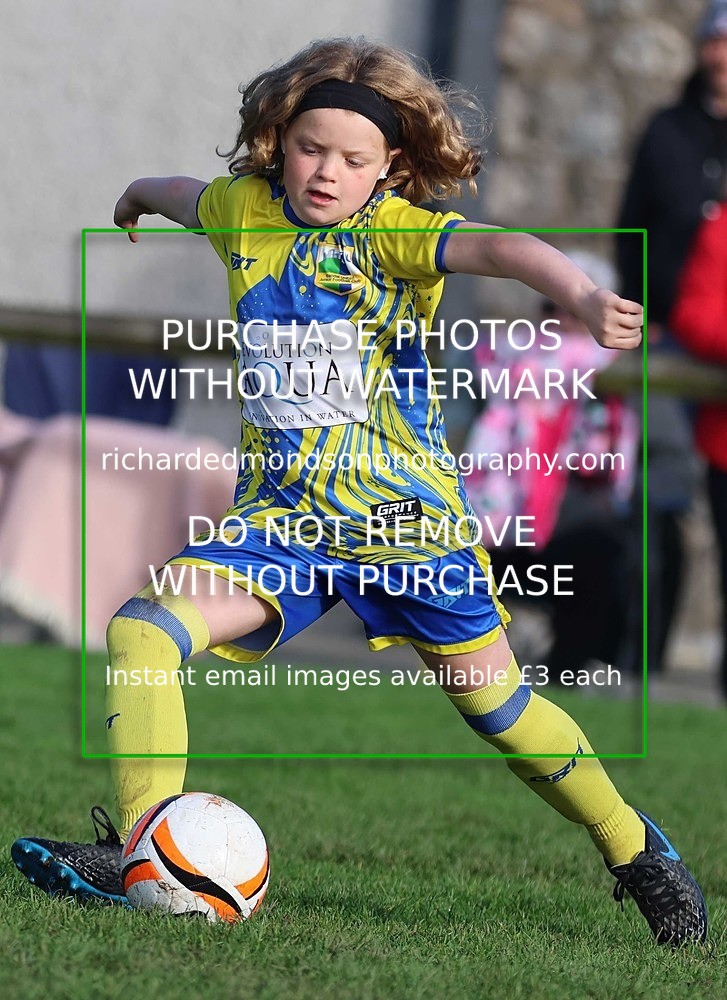 533A3247 - Kendal United Girls U9 gallery