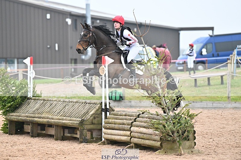 250118-140430-01417 - Cls 3A&B 90cm 13.20 to Coursewalk