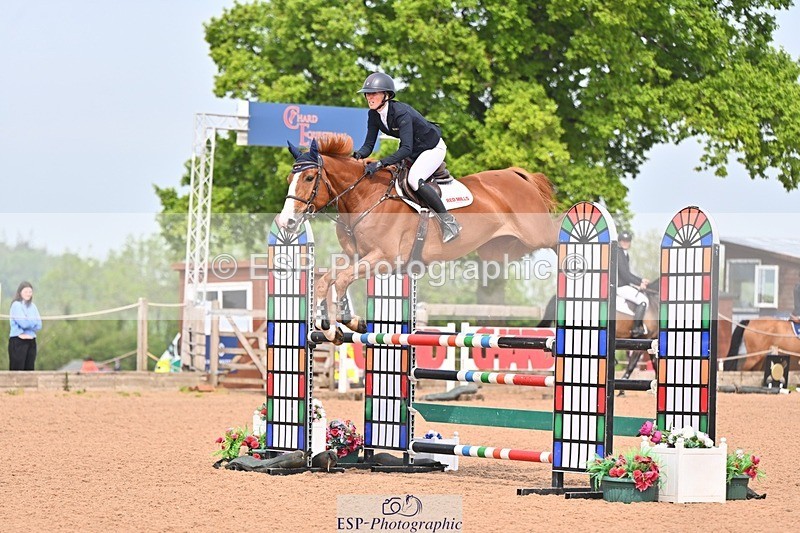 260509-105903-01767 - Cls 26a Snr Foxhunter