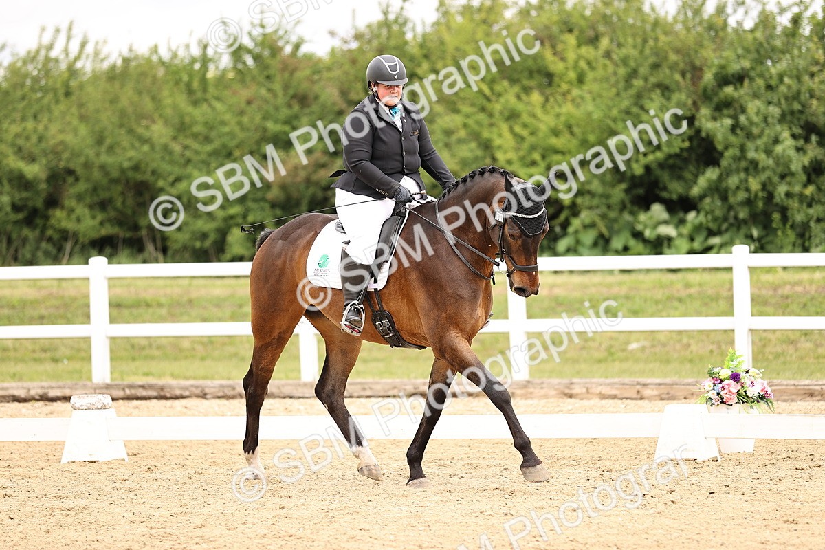 SBM_002906 - Class 2 - Novice 4 - 12.00-13.10
