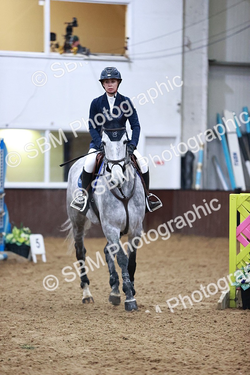 SBM_002575 - Class 11 - Senior Foxhunter 1.20m