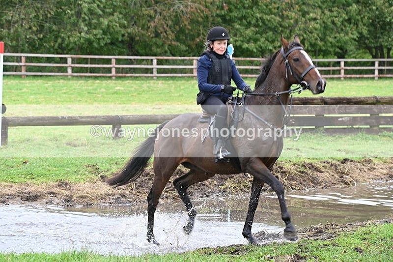 WJ6_5837 - Time at Photographer 12:31 to 12:40