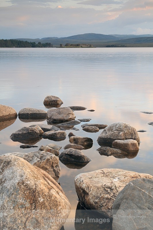 Lochindorb rocks - At the waters edge gallery
