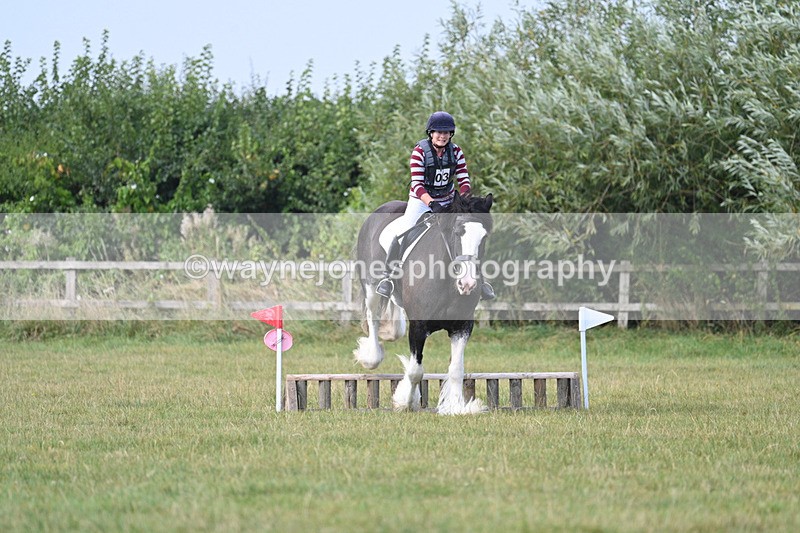WJ7_5506 - 40cm XC Time 10:05 to 10:36
