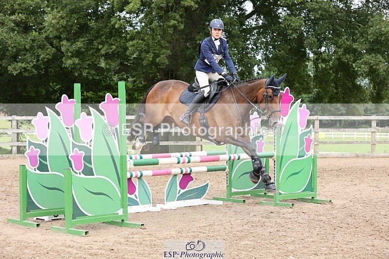 240803-140806-05931 - 181-Charlotte_Bradbury-KENSINGTON_EMPIRE