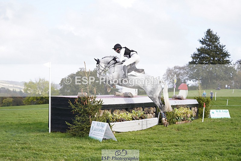 241025-155314-10529 - 236-Musa.Hussain-LIQUID.LUCK