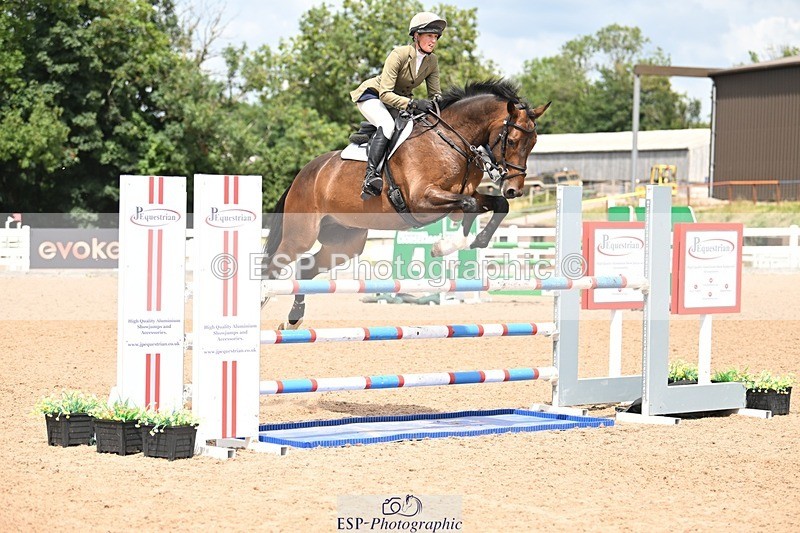 250723-140722-00923 - Cls 4 Newcomers and 1.10m