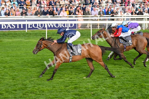 210825-Race 7-Royal Velvet-5661 - Race 7 5.20pm British EBF Fillies' Handicap