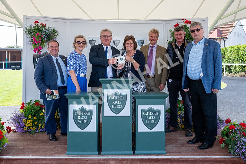 050825-Race 6-Happier-7893 - Race 6