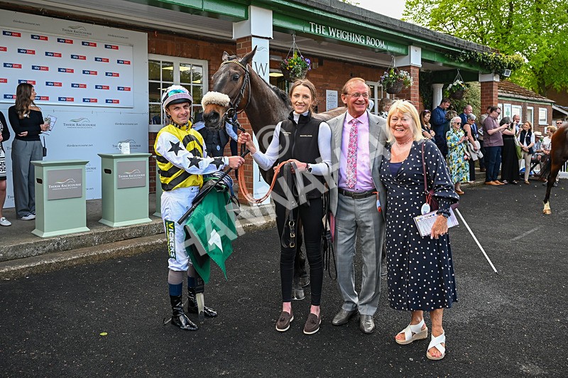 020526-Race 1-Arapaho Gold-9039 - Race 1 1.35pm Steve Poskitt's 60th Birthday Restricted Maiden Stakes