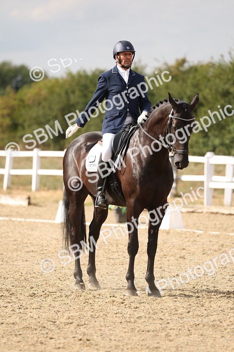 SBM_015639 - Class 6 - E5 Silver 15.54.16.58