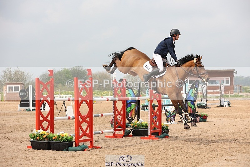 250424-114401-05026 - Cls 1 - 2 Star Small Tour