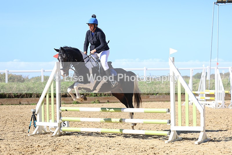 3E7A4500 - Class 7: 70cm Senior