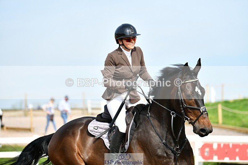 240511A-164530-15478 - Cls 26 Discovery and 1m Open