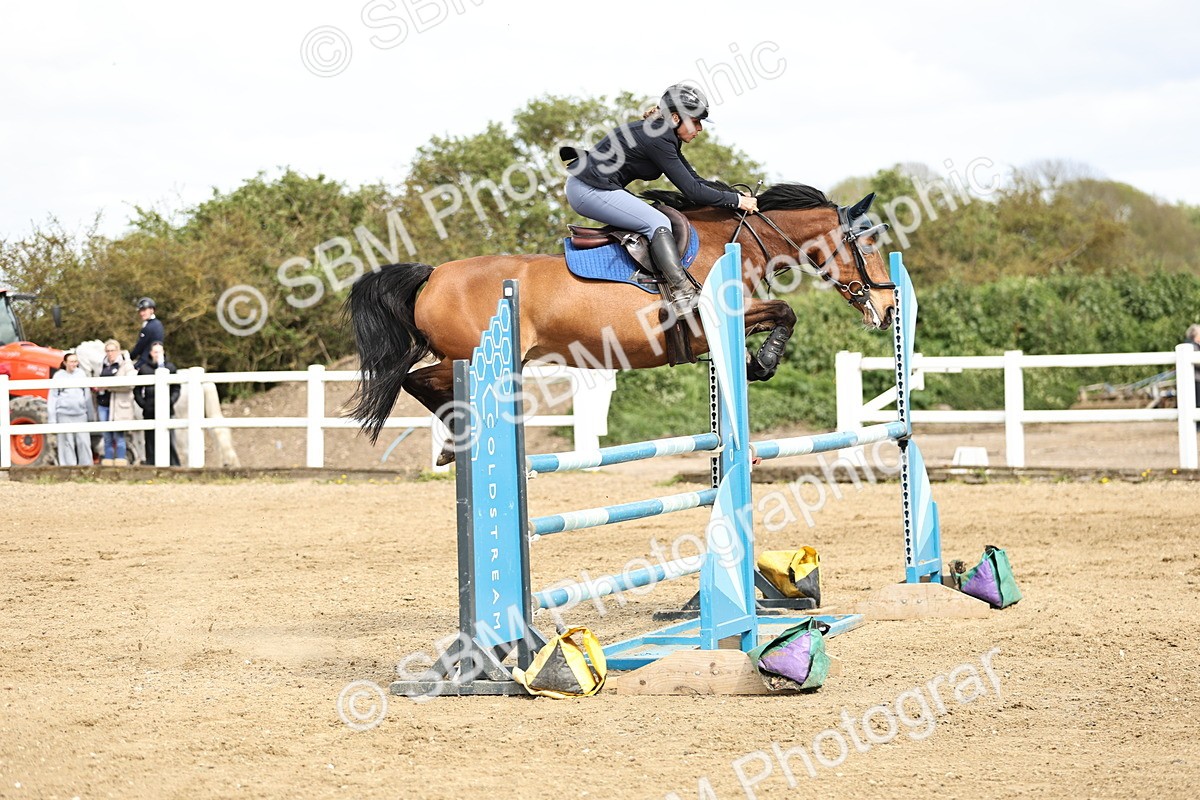 SBM_001308 - Class 4 - Senior Newcomers - 1.10m