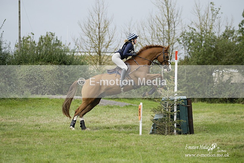  WWHT 031021 3613 - Intermediate Pairs (0.90m) 03/10/21