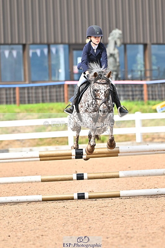 240723A-170345-00338 - 70cm