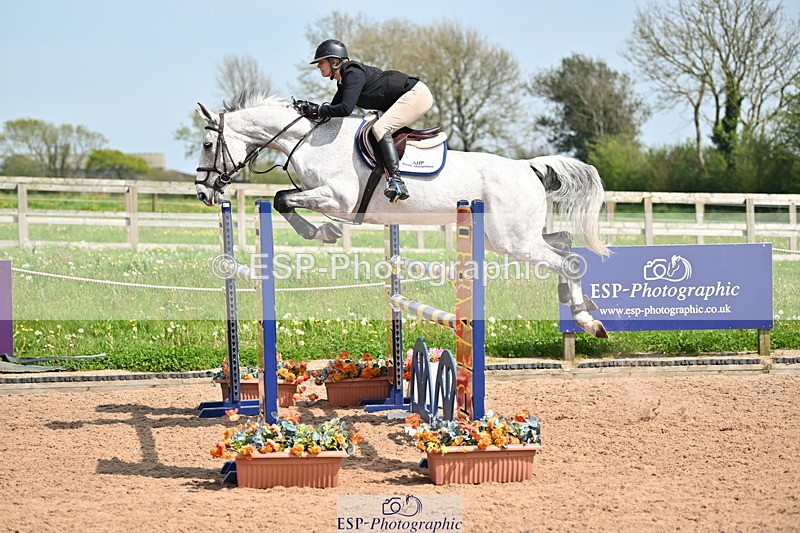 240510A-145133-08158 - Cls 23 Talent Seeker Inc 7yr old 14.10 to Finish