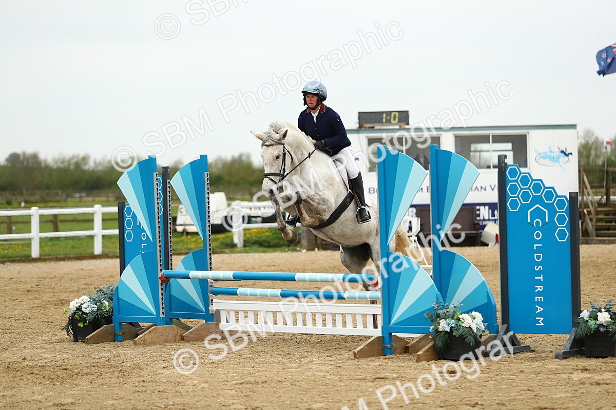 SBM_000471 - Class 2 - Senior British Novice 90cm