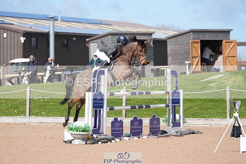 260328-121946-03361 - Cls 15 Foxhunter