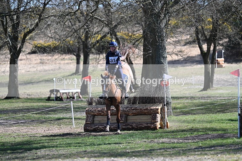 WJ7_0965 - XC Time 13:22 to 13:28