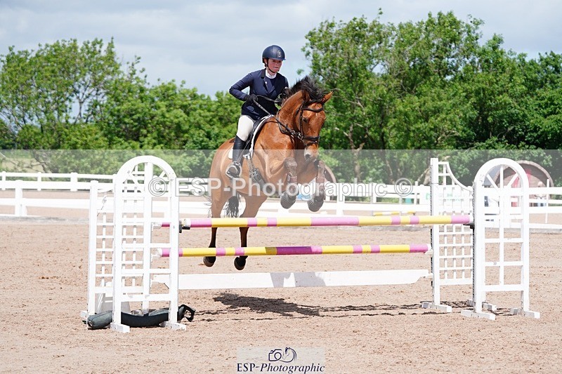 250525-121422-09377 - Cls 33 A&B Snr Disc & 1.00m Open