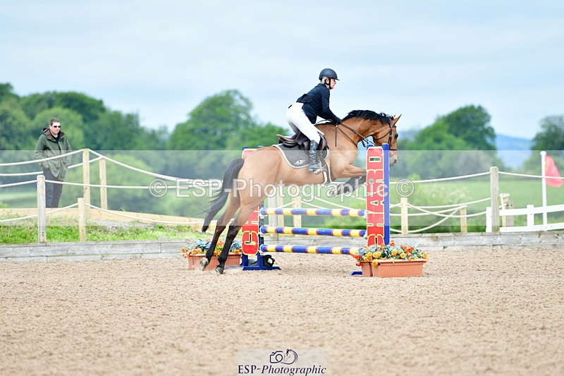 240523A-100059-00145 - Cls 9 British Novice and 90cm Open