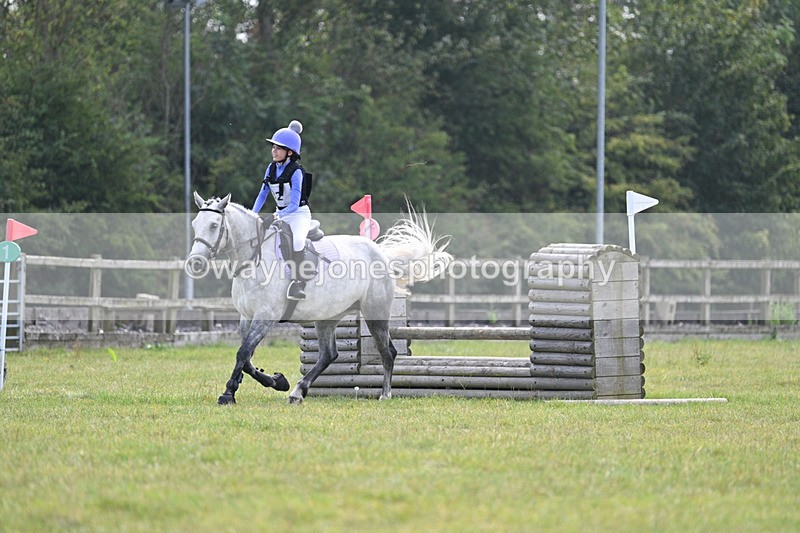 WJ7_7329 - 60cm XC Time 13:22 to 13:53