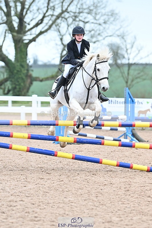 240128A-113008-00543 - Cls 3 Pony Discovery and 90cm Open