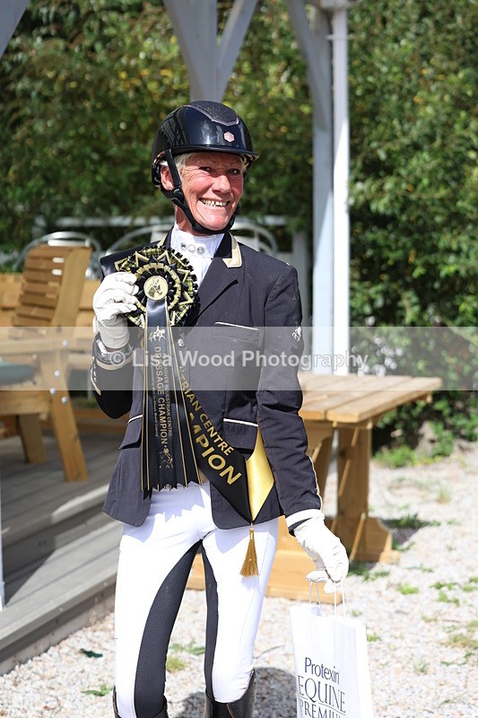 3E7A4121 - Presentations.