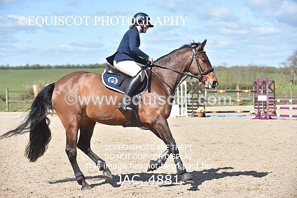 JAC_4881 - CLASS 13 SAT Senior BritiNovice/ 90cm Open