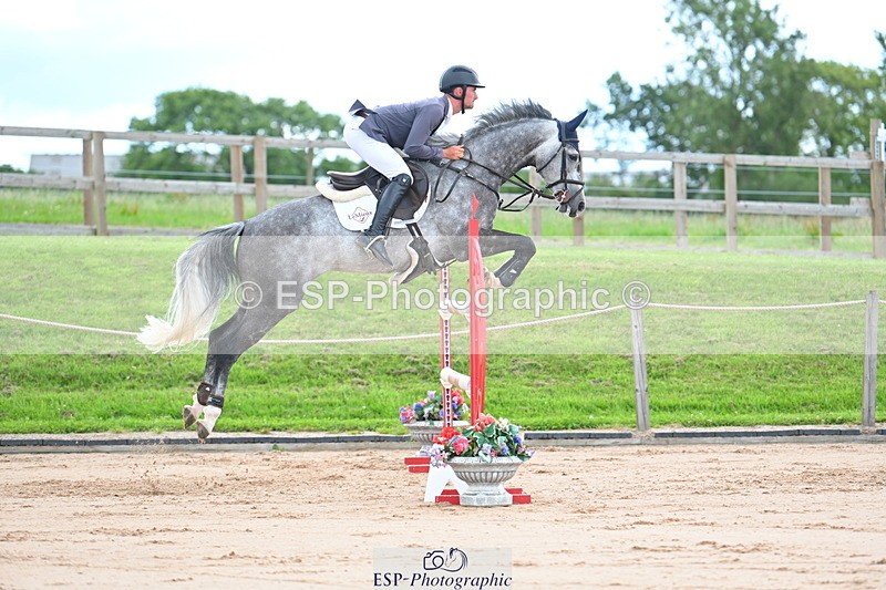 230721A-125751-06304 - Cls 34, 7 Yr Olds 1.30m