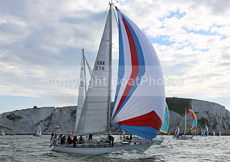 130601 GBR37R WT7A7691 - ROUND THE ISLAND RACE - 1st June 2013
