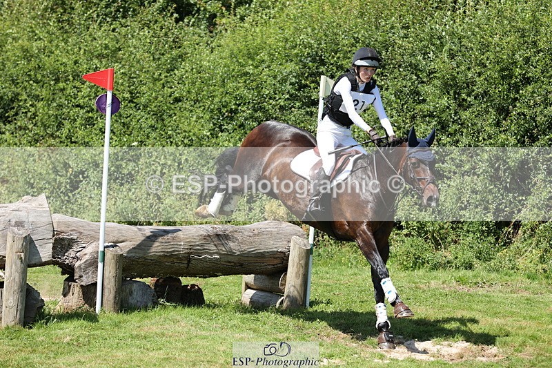 240811A-123012-02551 - 021