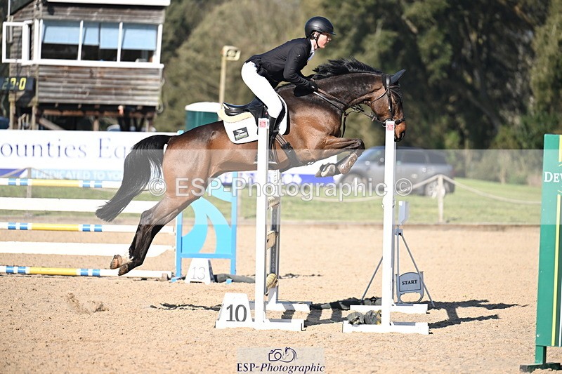 260321A-144155-00967 - 6 Foxhunter 1m 20 Open