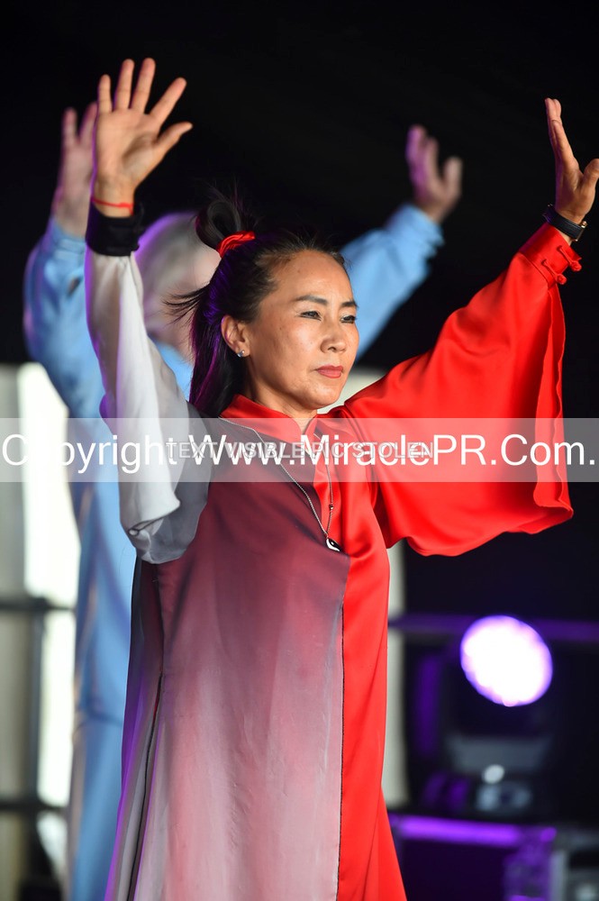 SH4_1338 - Tai Chi with Lisa Kay.