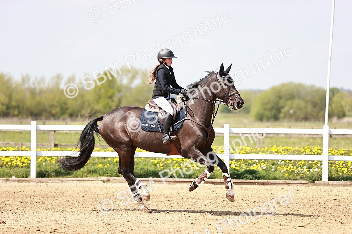  - Class 23 - Senior 1.05m