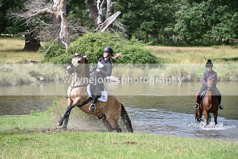 WJ7_1892 - Time at Water 10:48 to 11:13