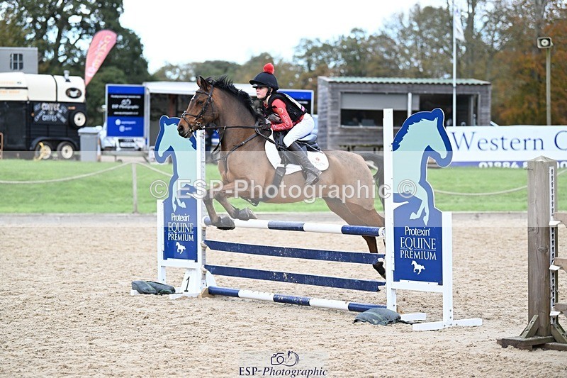 241117-125820-04009 - Cls 3 90-95cm 13.00 to 14.00