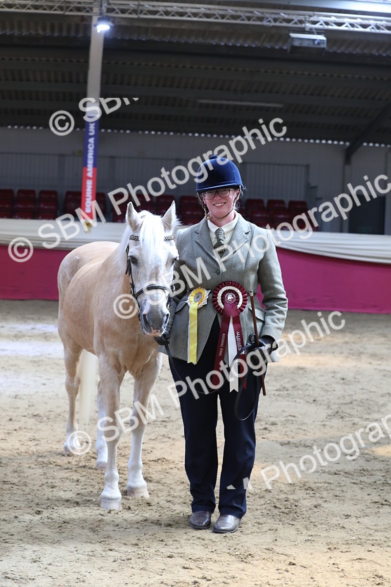 SBM_04470 - Class 7R Regional - IH Diamond