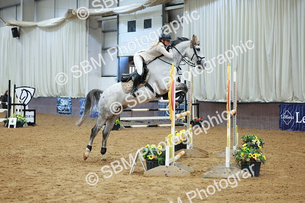 SBM_007257 - Class 19 - Senior Newcomers 1.10m