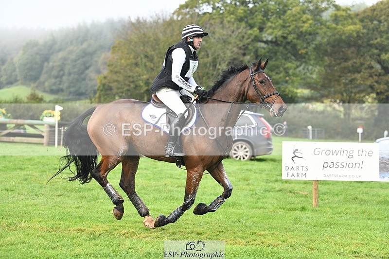 231020-101932-05897 - 008-CECEIA.DE.MUZE-Alan.Nolan-XC