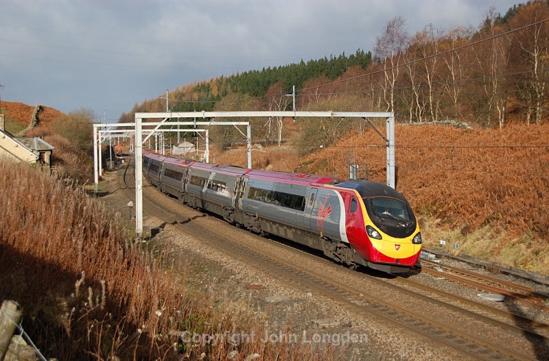 20.11.13 - 390148 09.40 Glasgow - Euston, Shap Summit - West Coast Main Line (north to south)