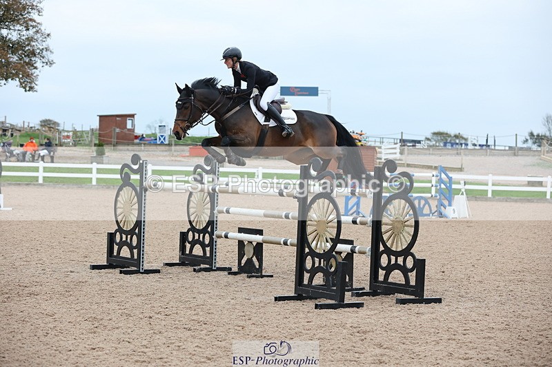 241101A-152804-02986 - FRI Cls 7 Blue Chip Grade B&C Jump Off